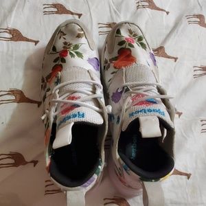 Reebok white flower/rose sneakers